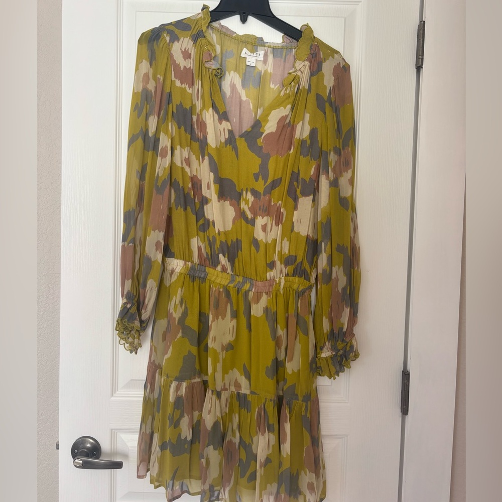 Velvet long sleeve dress size M